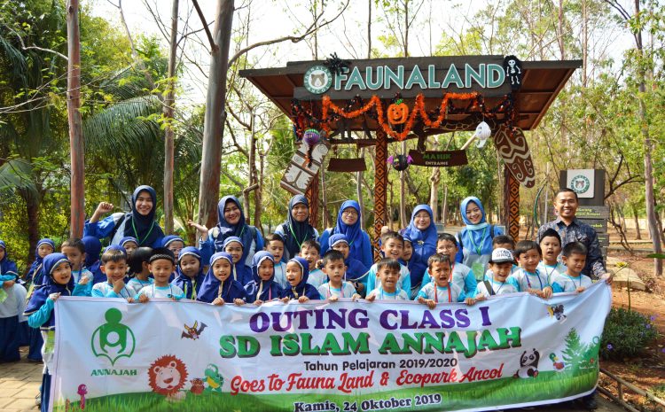  Outing class goes to fauna land & Ecopark ancol